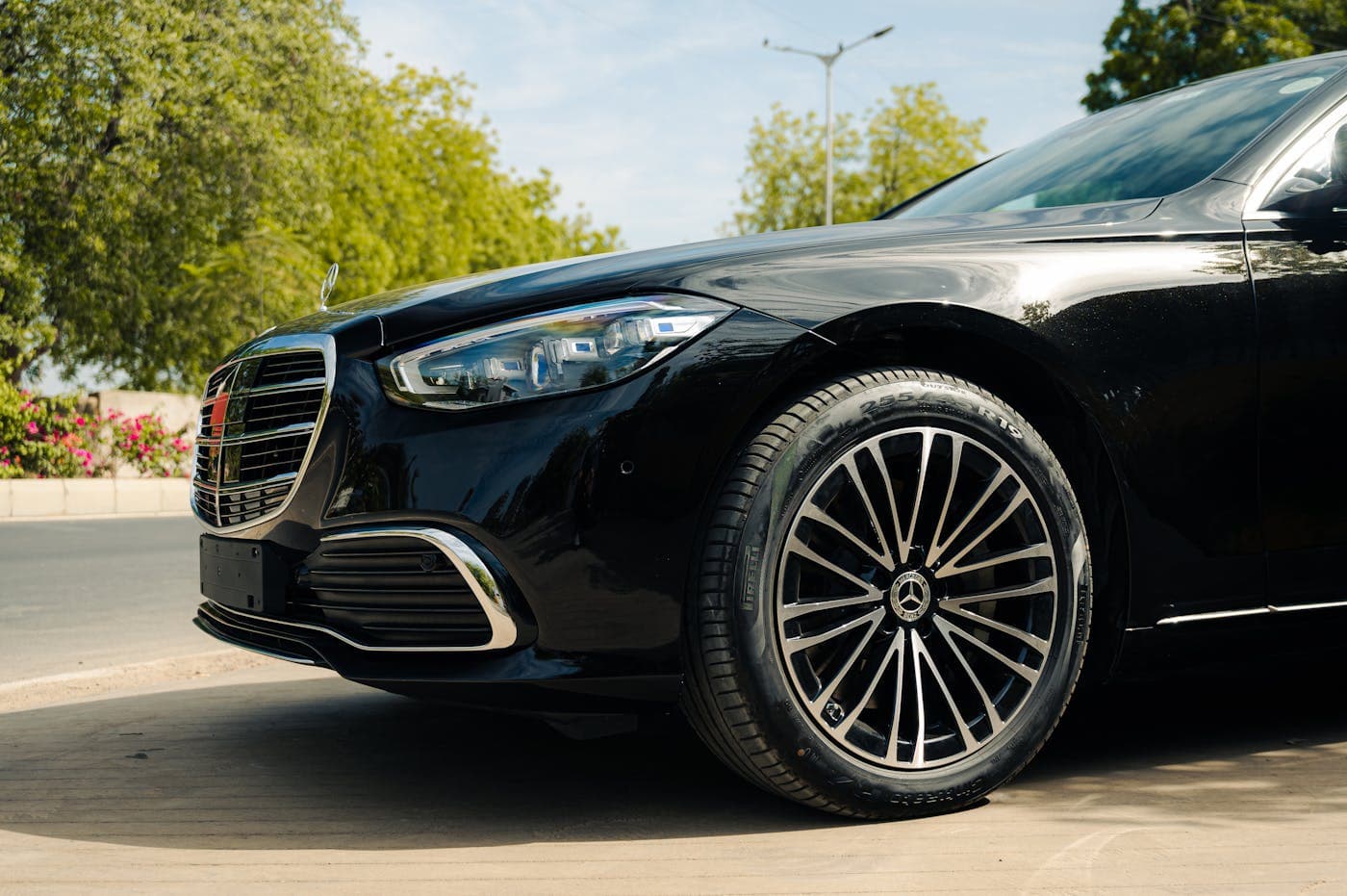 Mercedes-Maybach S 680: view 1