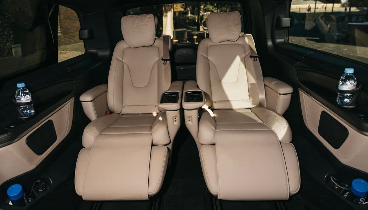 Mercedes V-Class VIP Senzati: view 2